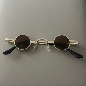 Retro Round Gold Frames Sunglasses with Brown Lenses